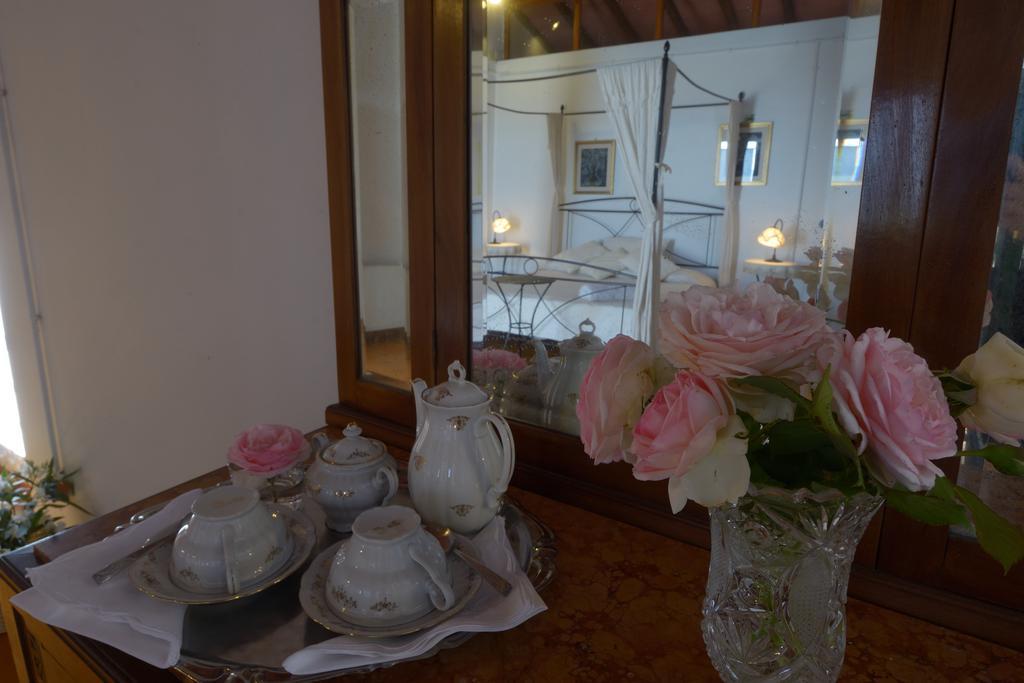 Agriturismo Borgo Del Papa Badia  ภายนอก รูปภาพ