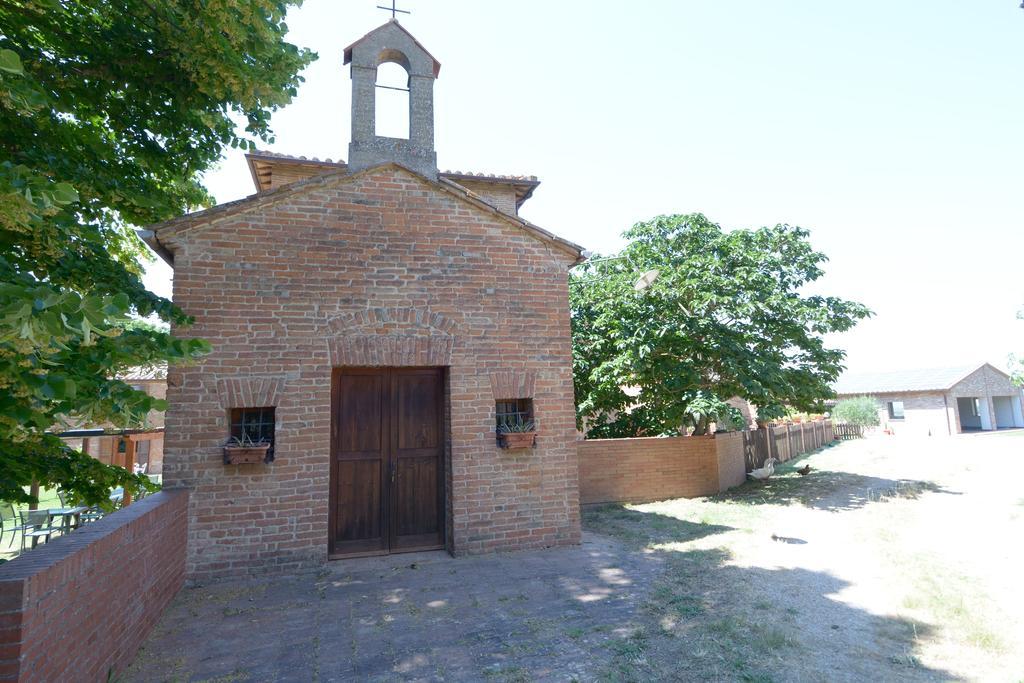 Agriturismo Borgo Del Papa Badia  ภายนอก รูปภาพ