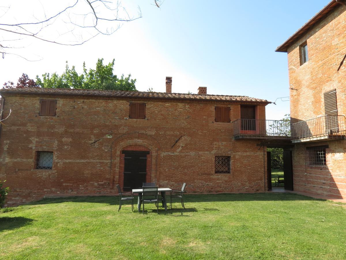 Agriturismo Borgo Del Papa Badia  ภายนอก รูปภาพ