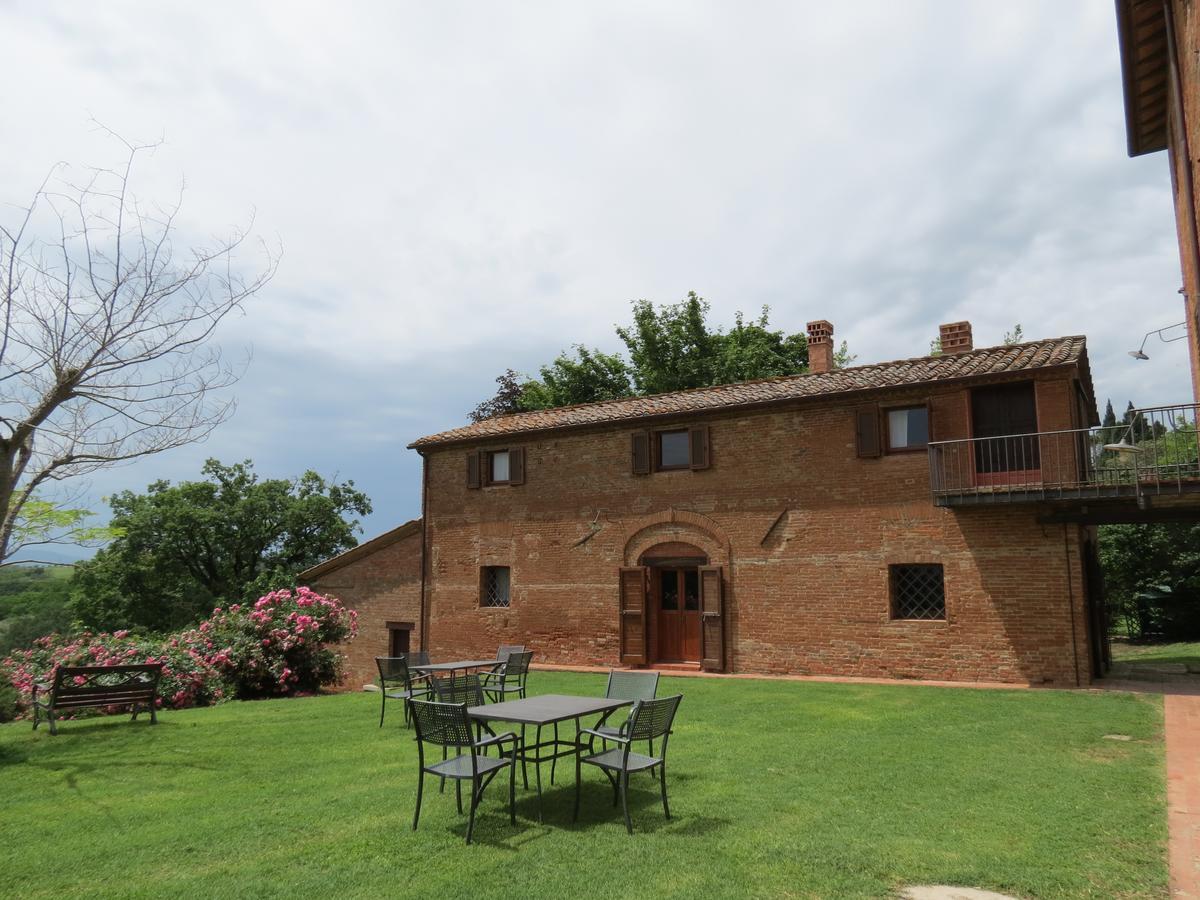 Agriturismo Borgo Del Papa Badia  ภายนอก รูปภาพ